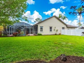 17921 NW 10th St, Pembroke Pines FL 33029