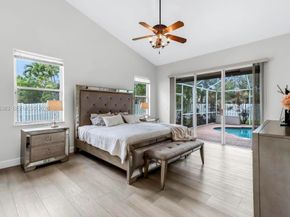 17921 NW 10th St, Pembroke Pines FL 33029