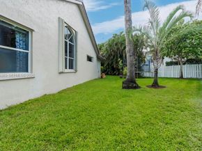 17921 NW 10th St, Pembroke Pines FL 33029