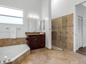 17921 NW 10th St, Pembroke Pines FL 33029
