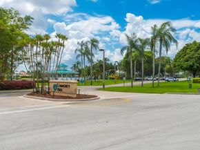 17921 NW 10th St, Pembroke Pines FL 33029