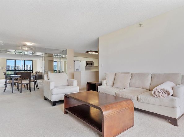 3530 Mystic Pointe Dr 808, Aventura FL 33180