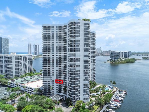 3530 Mystic Pointe Dr 808, Aventura FL 33180