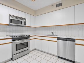 3530 Mystic Pointe Dr 808, Aventura FL 33180