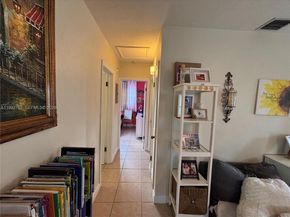 7131 Park St, Hollywood FL 33024