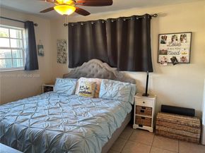 7131 Park St, Hollywood FL 33024