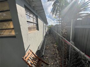 2255 NW 85th St, Miami FL 33147