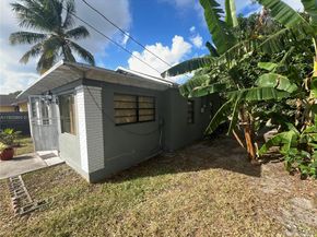 2255 NW 85th St, Miami FL 33147