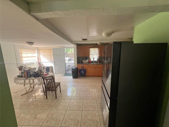 2255 NW 85th St, Miami FL 33147