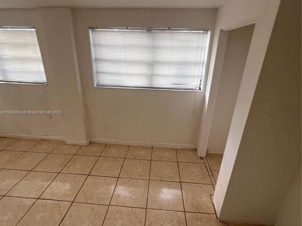 2255 NW 85th St, Miami FL 33147