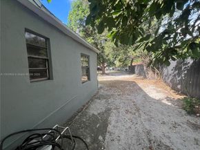 2255 NW 85th St, Miami FL 33147