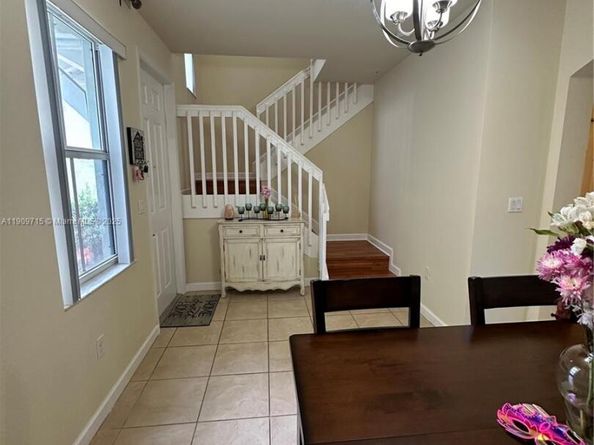 133 SE 28th Ter 8, Homestead FL 33033