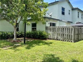 133 SE 28th Ter 8, Homestead FL 33033