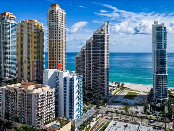 17550 Collins Avenue 1502, Sunny Isles Beach FL 33160