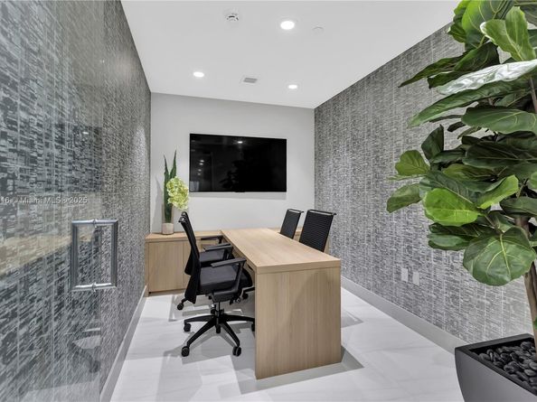 17550 Collins Avenue 1502, Sunny Isles Beach FL 33160