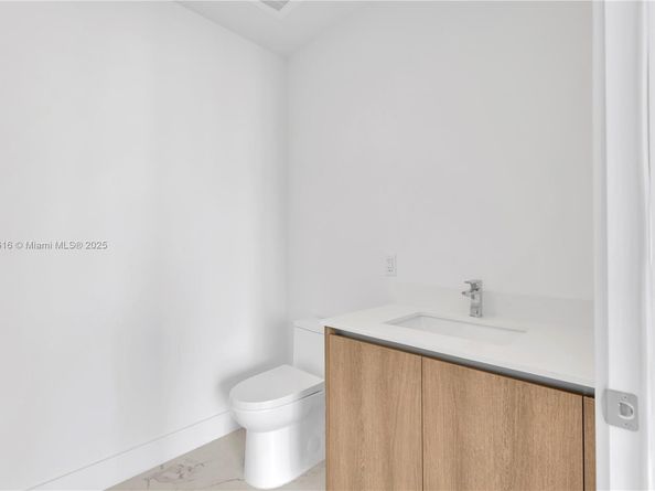 17550 Collins Avenue 1502, Sunny Isles Beach FL 33160