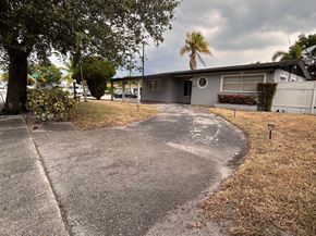 221 NE 24th St, Pompano Beach FL 33064