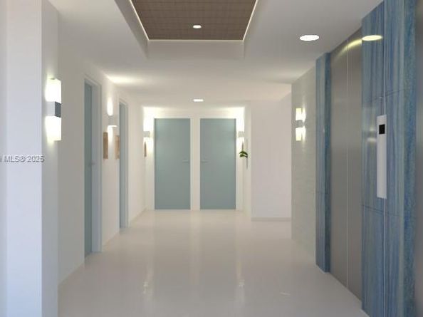 345 Ocean Dr 904, Miami Beach FL 33139