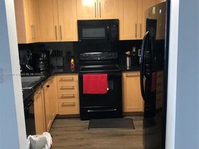 511 SE 5th Ave 707, Fort Lauderdale FL 33301