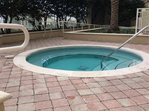 511 SE 5th Ave 707, Fort Lauderdale FL 33301