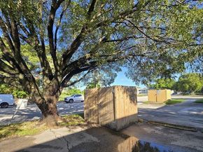 2835 NW 22nd Ave, Miami FL 33142