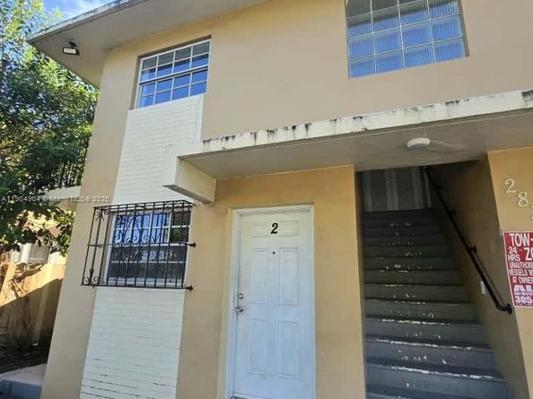 2835 NW 22nd Ave, Miami FL 33142
