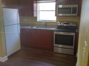 2835 NW 22nd Ave, Miami FL 33142