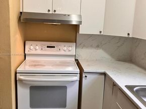 2835 NW 22nd Ave, Miami FL 33142