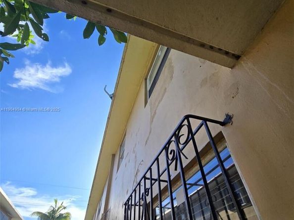 2835 NW 22nd Ave, Miami FL 33142