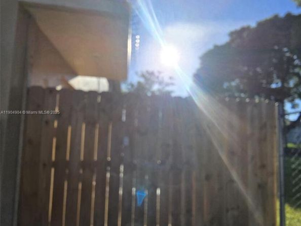 2835 NW 22nd Ave, Miami FL 33142