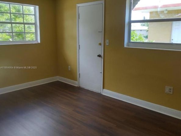 2835 NW 22nd Ave, Miami FL 33142