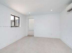 9230 SW 183rd Ter, Palmetto Bay FL 33157