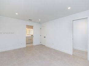 9230 SW 183rd Ter, Palmetto Bay FL 33157