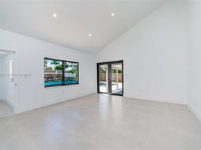 9230 SW 183rd Ter, Palmetto Bay FL 33157