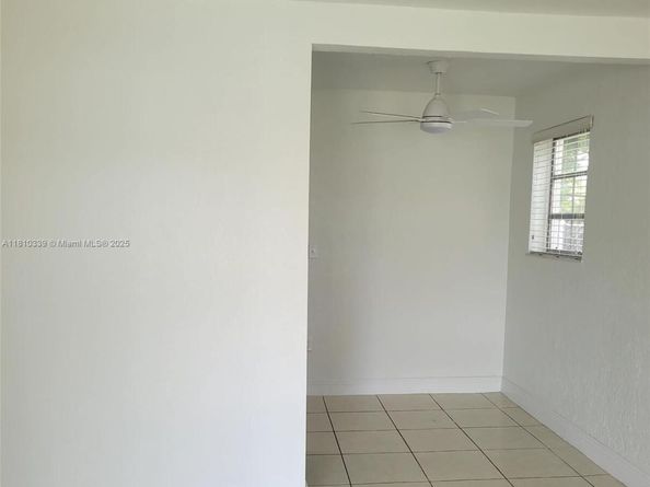 1760 NW 127th St, Miami FL 33167