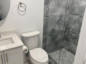 10901 N Kendall Dr 101, Miami FL 33176