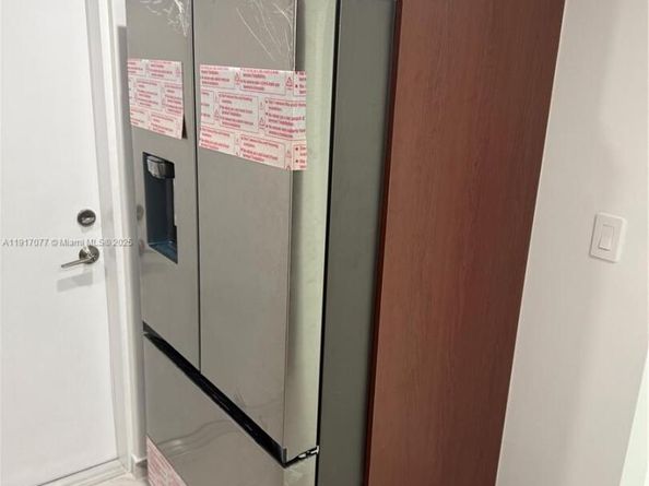 10901 N Kendall Dr 101, Miami FL 33176