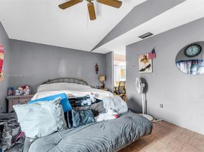 4859 SW 152nd Ct 40C, Miami FL 33185