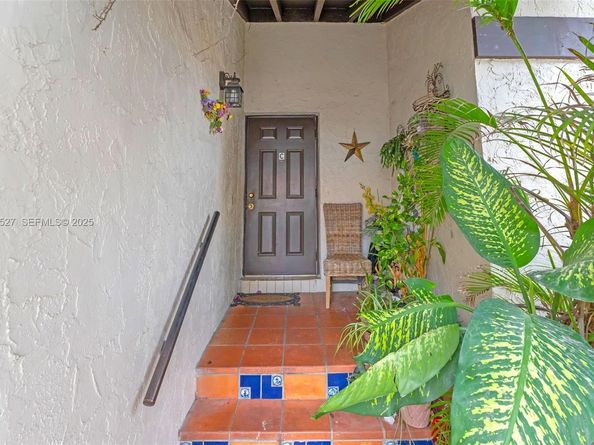 4859 SW 152nd Ct 40C, Miami FL 33185