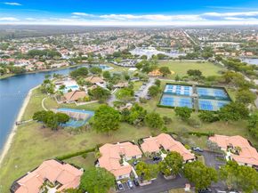 4859 SW 152nd Ct 40C, Miami FL 33185