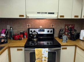 9015 SW 125th Ave N204, Miami FL 33186