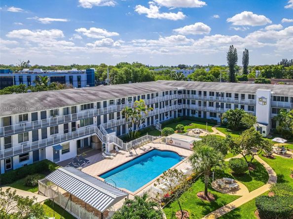 15610 NE 6th Ave 5C, Miami FL 33162