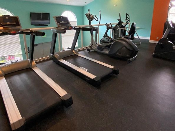 8741 Wiles Rd 208, Coral Springs FL 33067