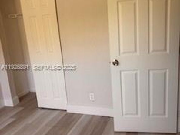 8741 Wiles Rd 208, Coral Springs FL 33067