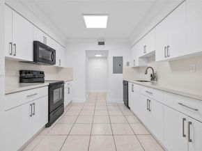 8401 NW 8 St 401, Miami FL 33126