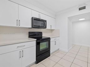 8401 NW 8 St 401, Miami FL 33126
