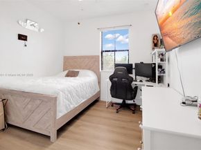 732 SE 35th Ave, Homestead FL 33033