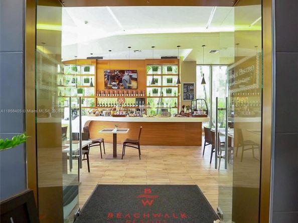 2602 E Hallandale Beach Blvd R706, Hallandale Beach FL 33009