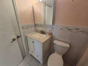 1505 N Riverside Dr 604, Pompano Beach FL 33062