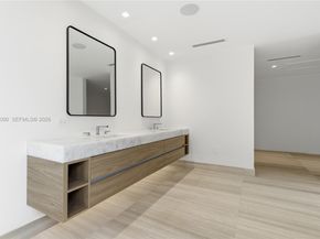 12050 SW 90th Ave, Miami FL 33176